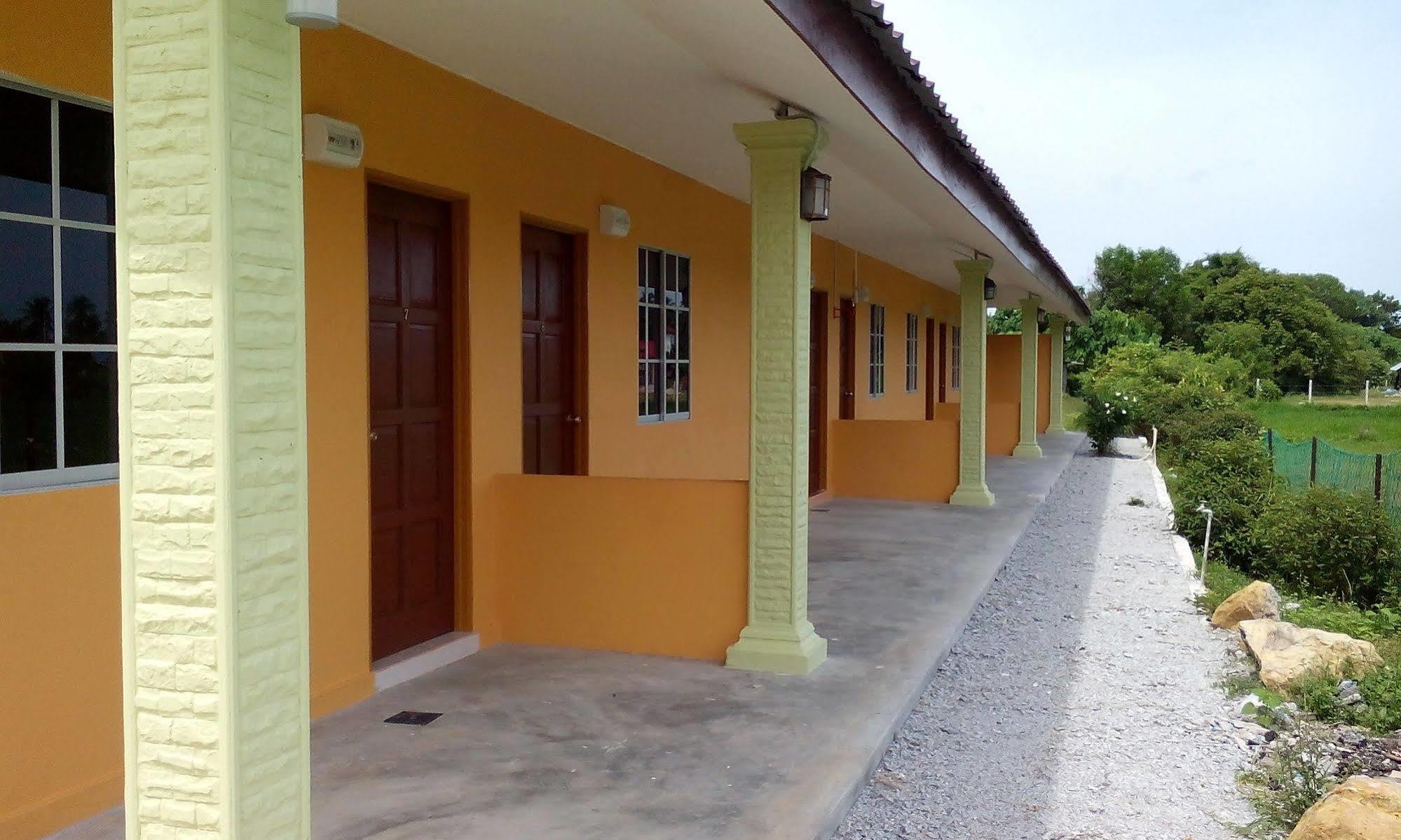 Tok Man Inn Langkawi Exterior photo